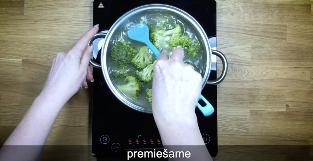 brokolicova polievka krok č. 10