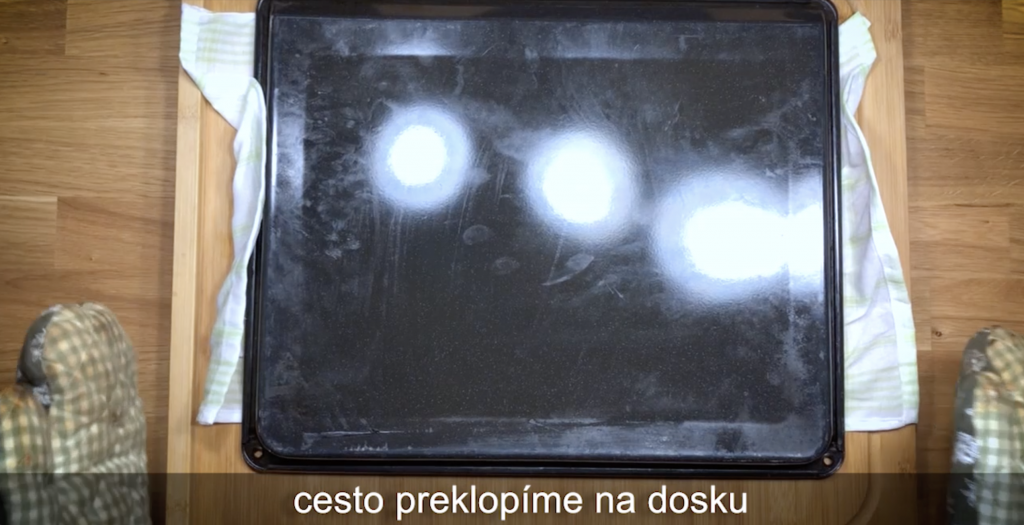 piškótová roláda s lesným ovocím krok č. 12
