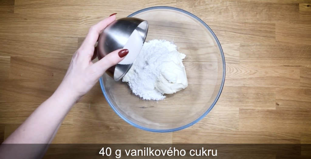 piškótová roláda s lesným ovocím krok č. 19