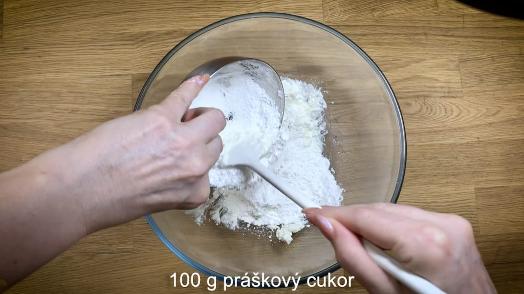 Tvarohový závin s mandľami a kokosom krok č. 3